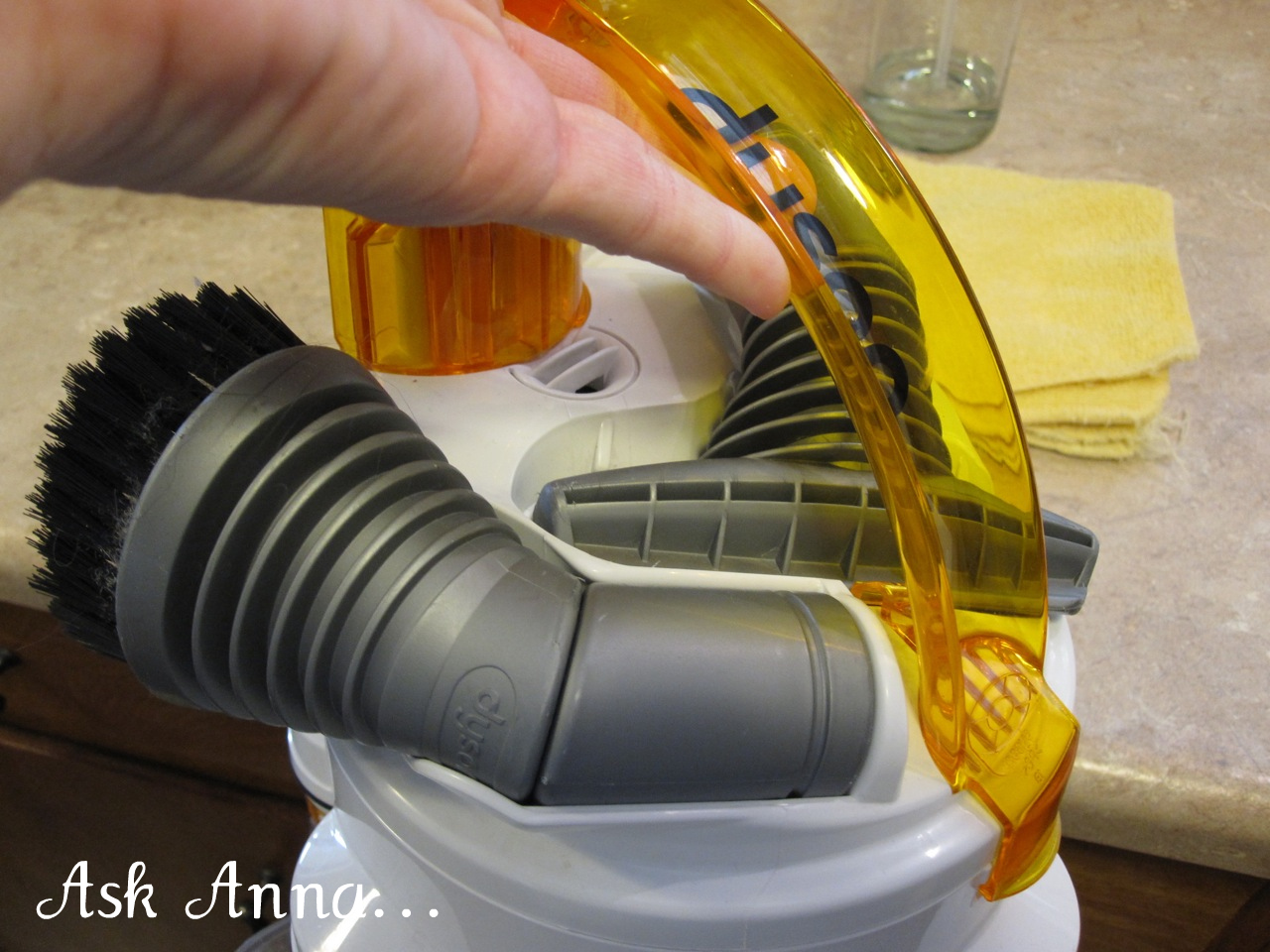 How to clean a dyson - Ask Anna