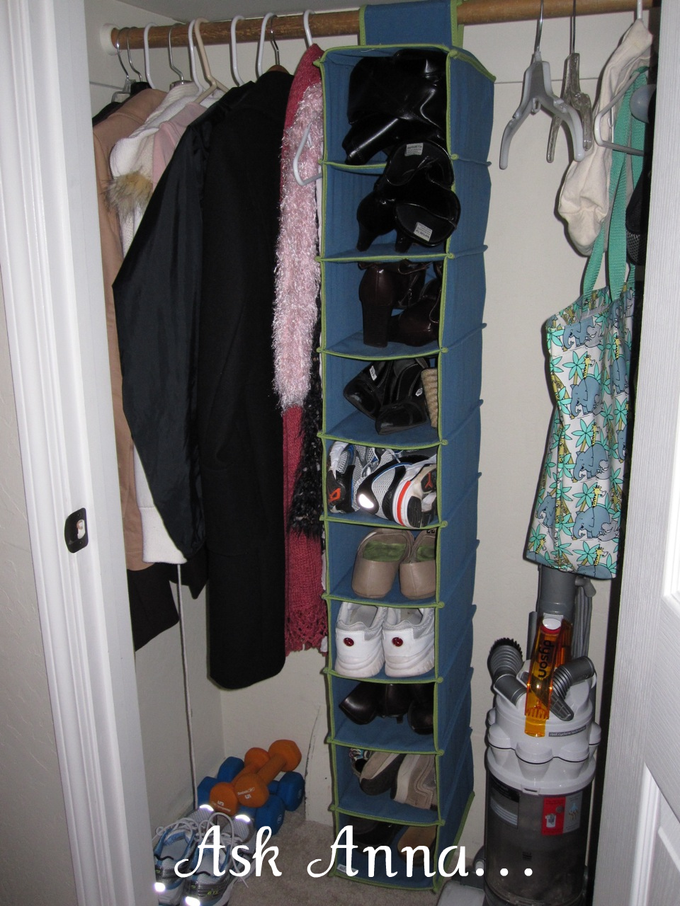 De-Cluttering: the Entryway Closet