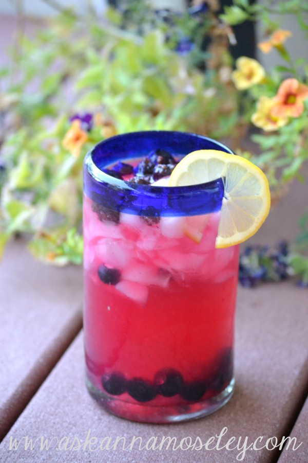 Blueberry infused vodka lemonade | Ask Anna