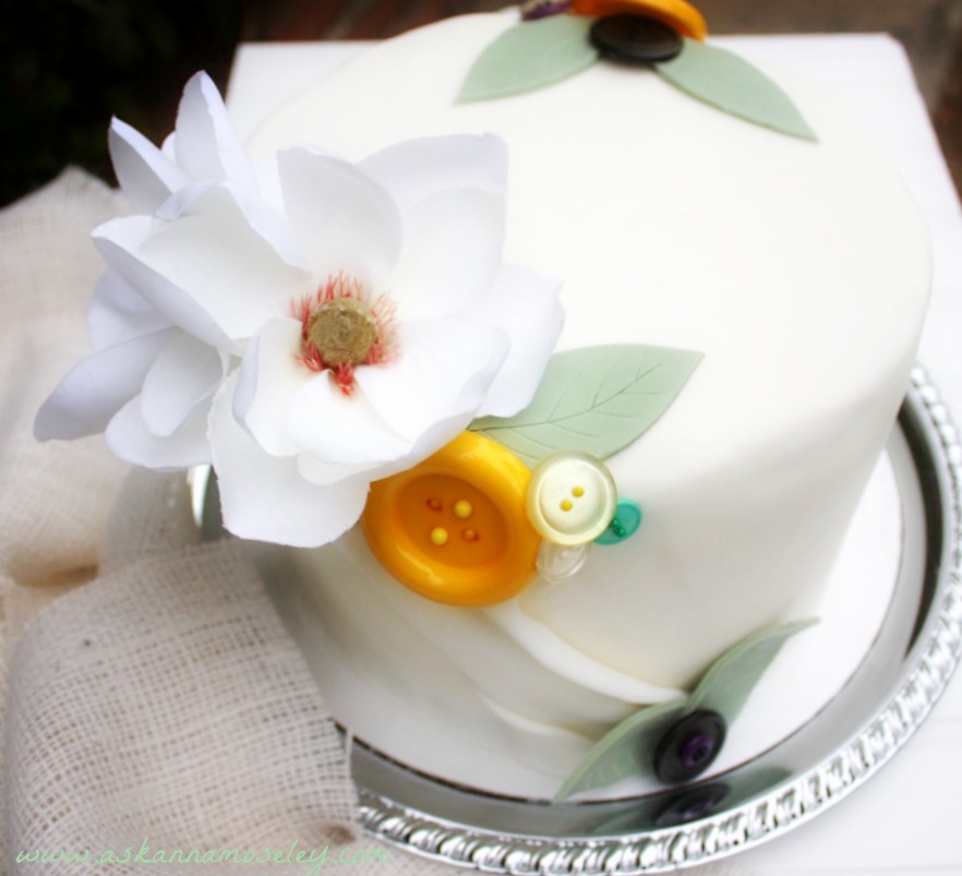 Button cake and a vintage bridal shower - Ask Anna