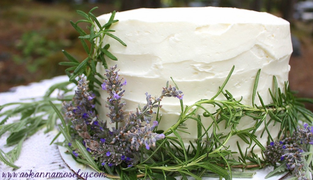 Nature wedding cake