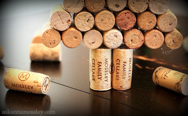 Wine cork Christmas tree tutorial - Ask Anna