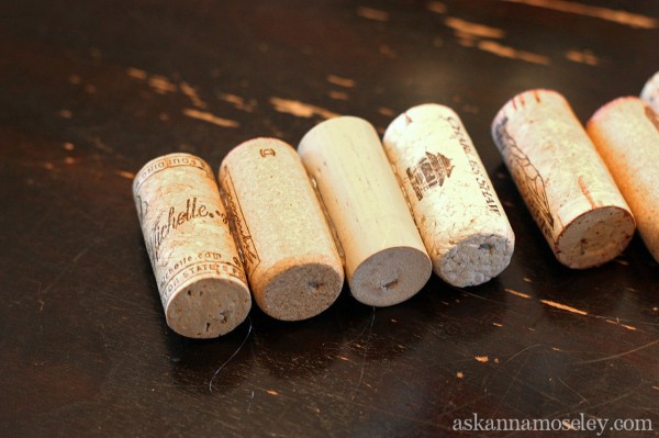 Wine cork Christmas tree tutorial - Ask Anna