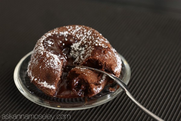 Molten lava cake - Ask Anna