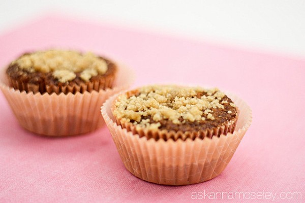 Gluten free banana chocolate chip muffins - Ask Anna