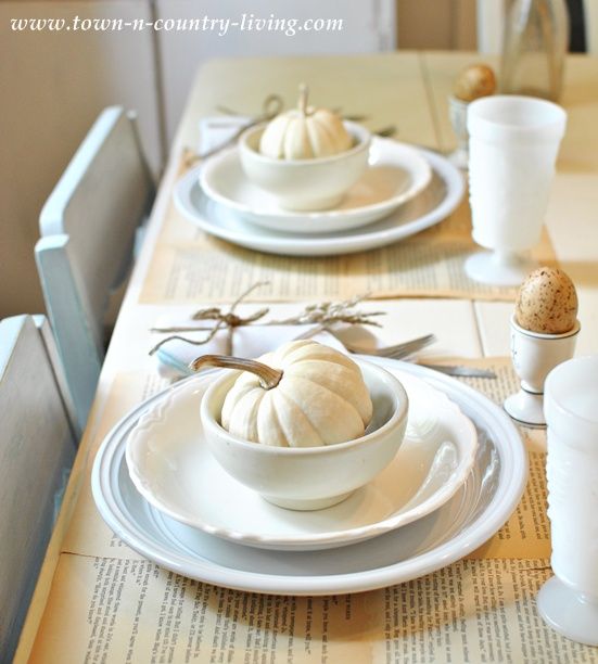 Thanksgiving white table setting