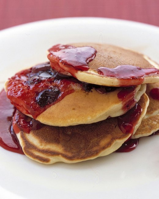 {Thanksgiving leftovers} Cranberry pancakes