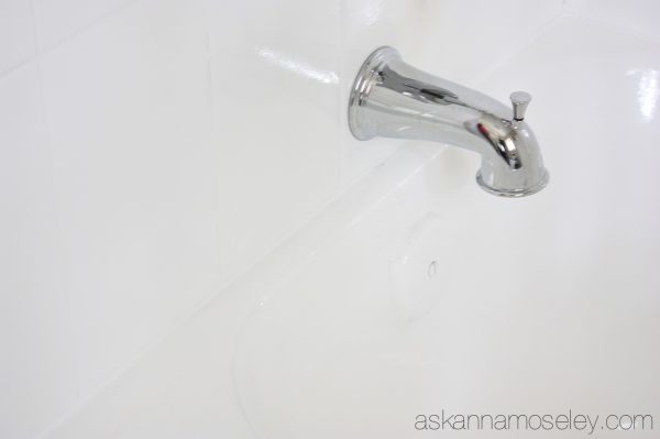 How to Caulk without Makeing a Mess - Ask Anna