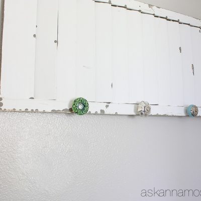 DIY Towel Rack from an Old Shutter