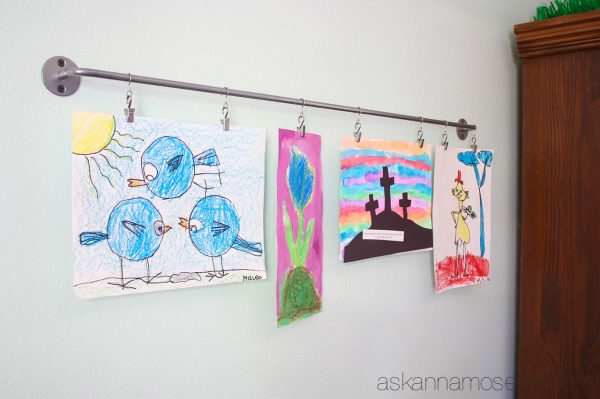 Child's bedroom artwork display - Ask Anna