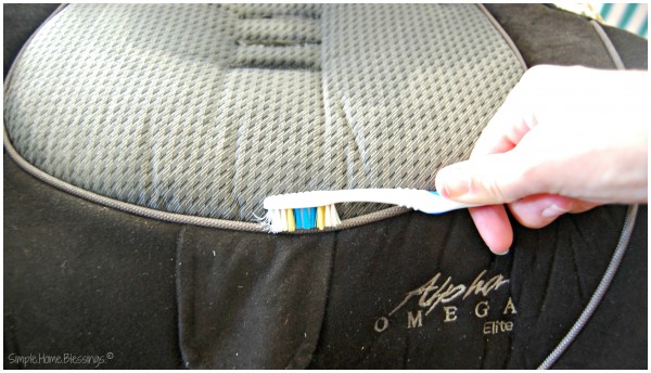 How to clean a car seat - Ask Anna