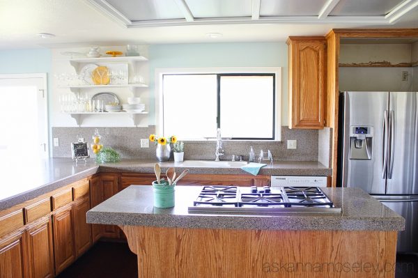 Kitchen open shelves