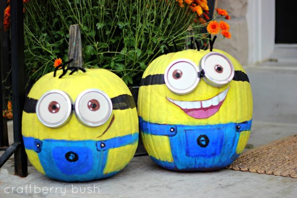 Minion pumpkins