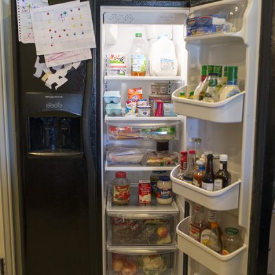 How to Deep Clean a Refrigerator