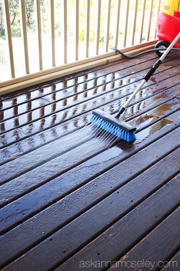 The easiest way to wash a deck - Ask Anna