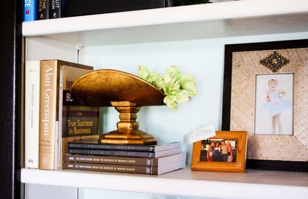 Built-in bookshelf makeover - Ask Anna