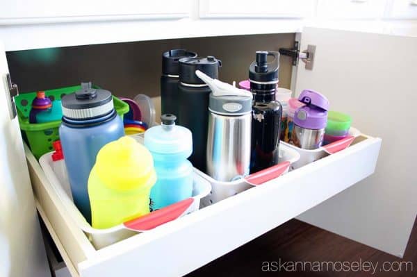 How to organize water bottles and keep them from falling over - Ask Anna