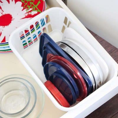 The Easiest way to Organize Tupperware Lids