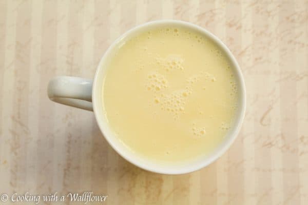 White hot chocolate recipe - Cooking with a Wallflower