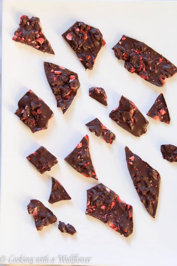 Chocolate Covered Strawberry Bark - Cooking with a Wallflower