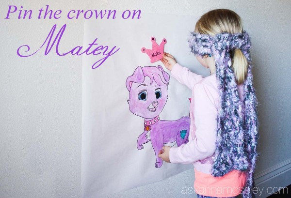 Pin the crown on Matey the Palace Pet - Ask Anna