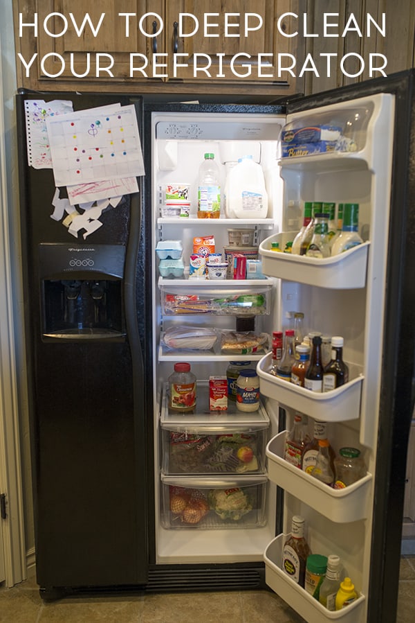 How to clean the refrigerator