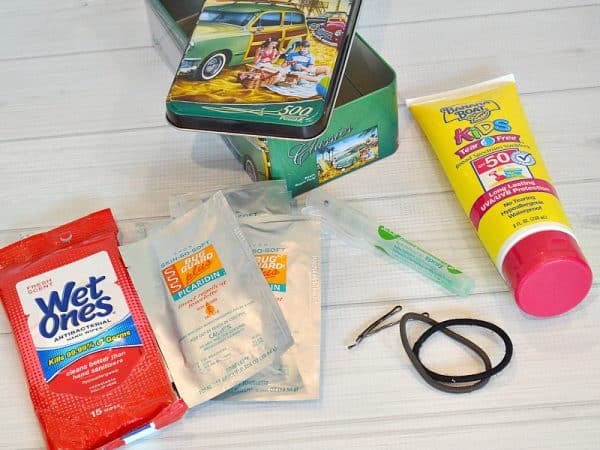 Organize a summer activities Grab-n-Go Kit