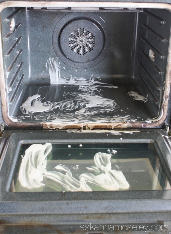 The guaranteed way to make your oven clean as new - Ask Anna