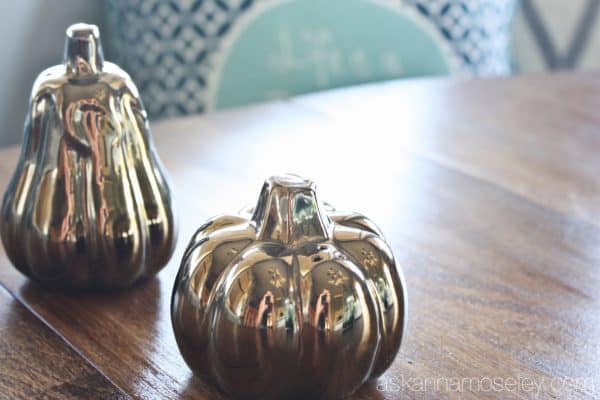 Better Homes and Gardens salt and pepper shakers from Walmart 