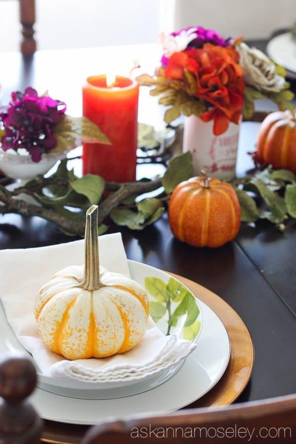 A collection of the most beautiful and creative Fall and Thanksgiving centerpieces, perfect for your holiday table - Ask Anna