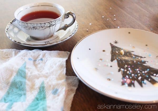 Christmas tea party with vintage flair | Ask Anna