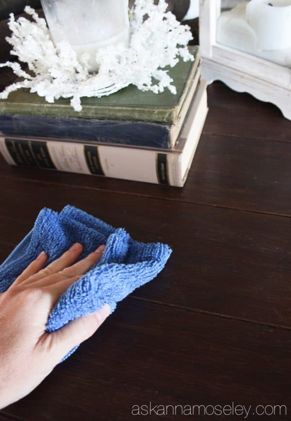 5 tips to clean your house in less time, everything from the toilets to the coffee table | Ask Anna