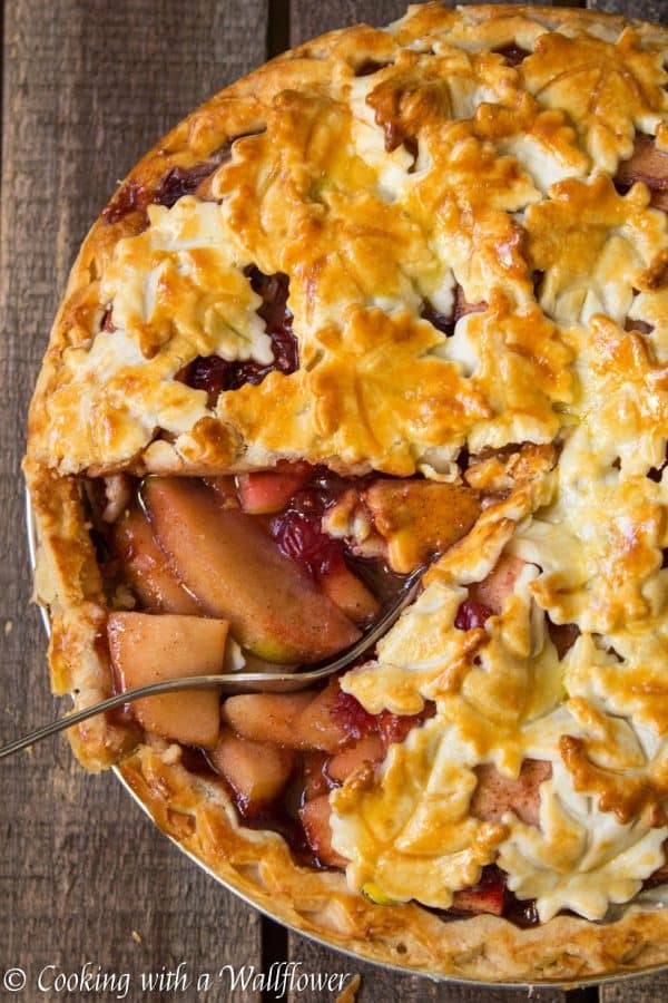 Apple Cranberry Pie 1