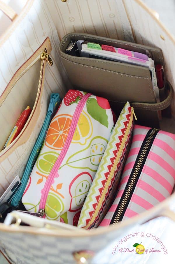 How to organize your purse in less than 30 minutes | Ask Anna