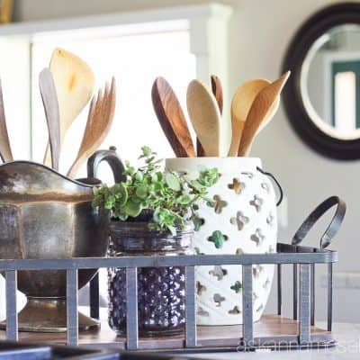 Farmhouse Chic Kitchen Mini-Makeover