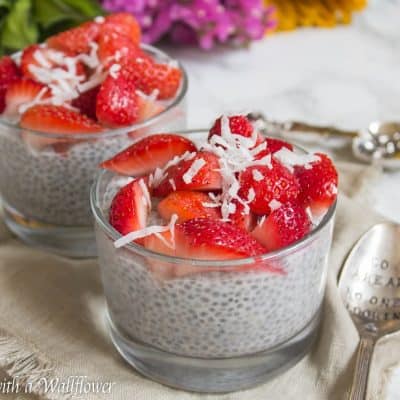 Quick, easy and healthy breakfast idea, this overnight strawberry coconut chia pudding is the best way to start your day | Cooking with a Wallflower