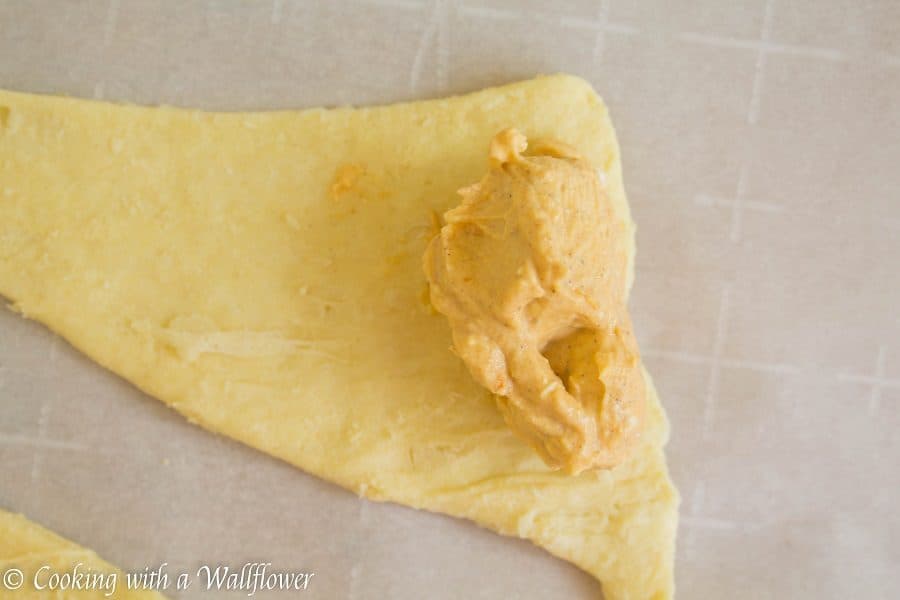 Maple pumpkin cream cheese stuffed crescent rolls, the perfect snack for Fall | Cooking with a Wallflower