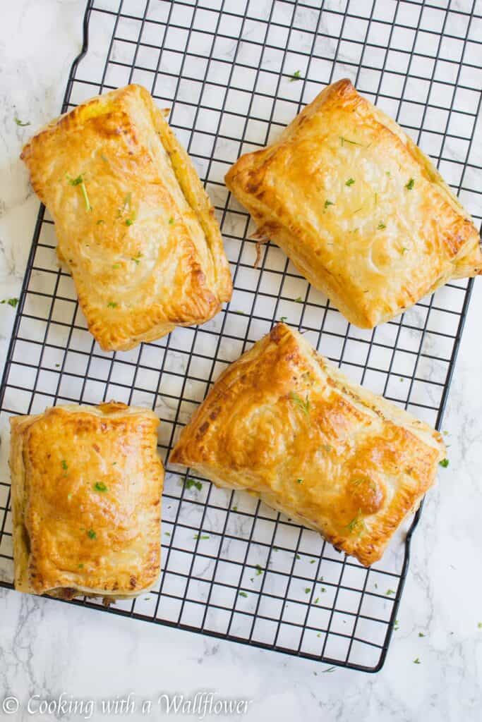 Sun-Dried Tomato Pesto Puff Pastries 