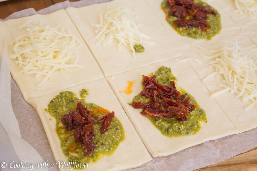 Sun-Dried Tomato Pesto Puff Pastries