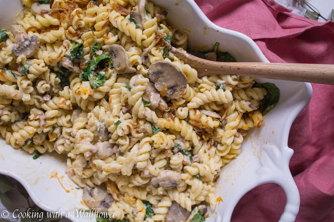 Spinach Mushroom Pancetta Mac and Cheese