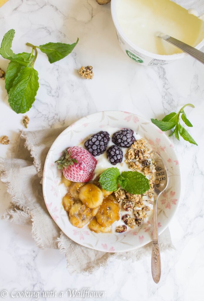 Caramelized Banana Honey Greek Yogurt Bowl