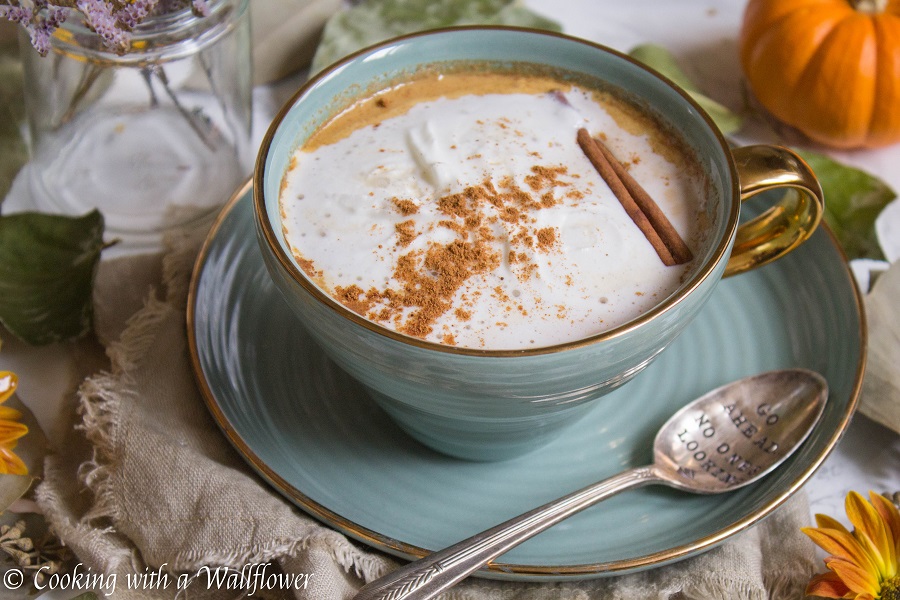 Perfect for Fall, this Dirty Pumpkin Chai Latte is swirled with pumpkin puree, pumpkin spice, old fashioned oats, and strong brewed coffee. | Ask Anna